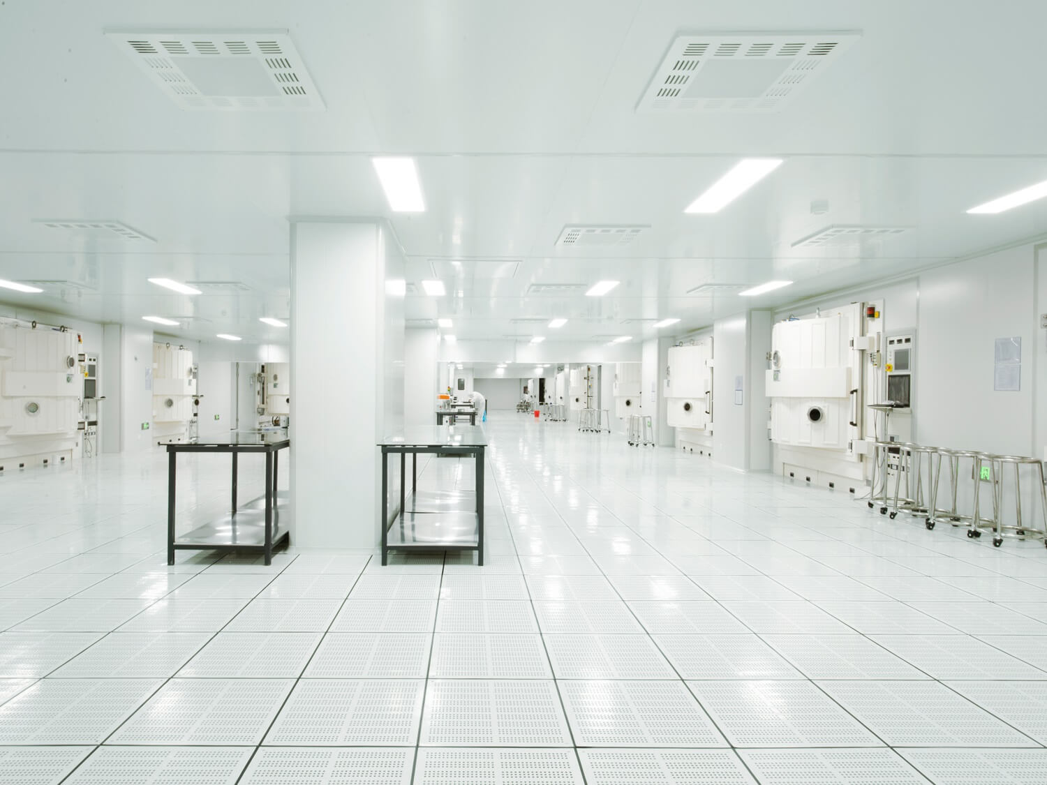 萬級無塵車間該找什么樣的單位建設？普通公司能做嗎？